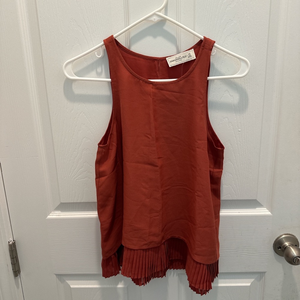 Abercrombie and Fitch Sleeveless Rust Pleated-Hem Women's Top
